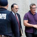 GET THAT LOOK! Alec Baldwin leaving court with his attorney Alan Abelson<br>